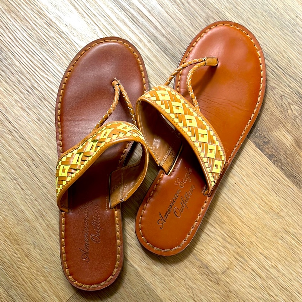 Size 9 American Eagle tan sandals